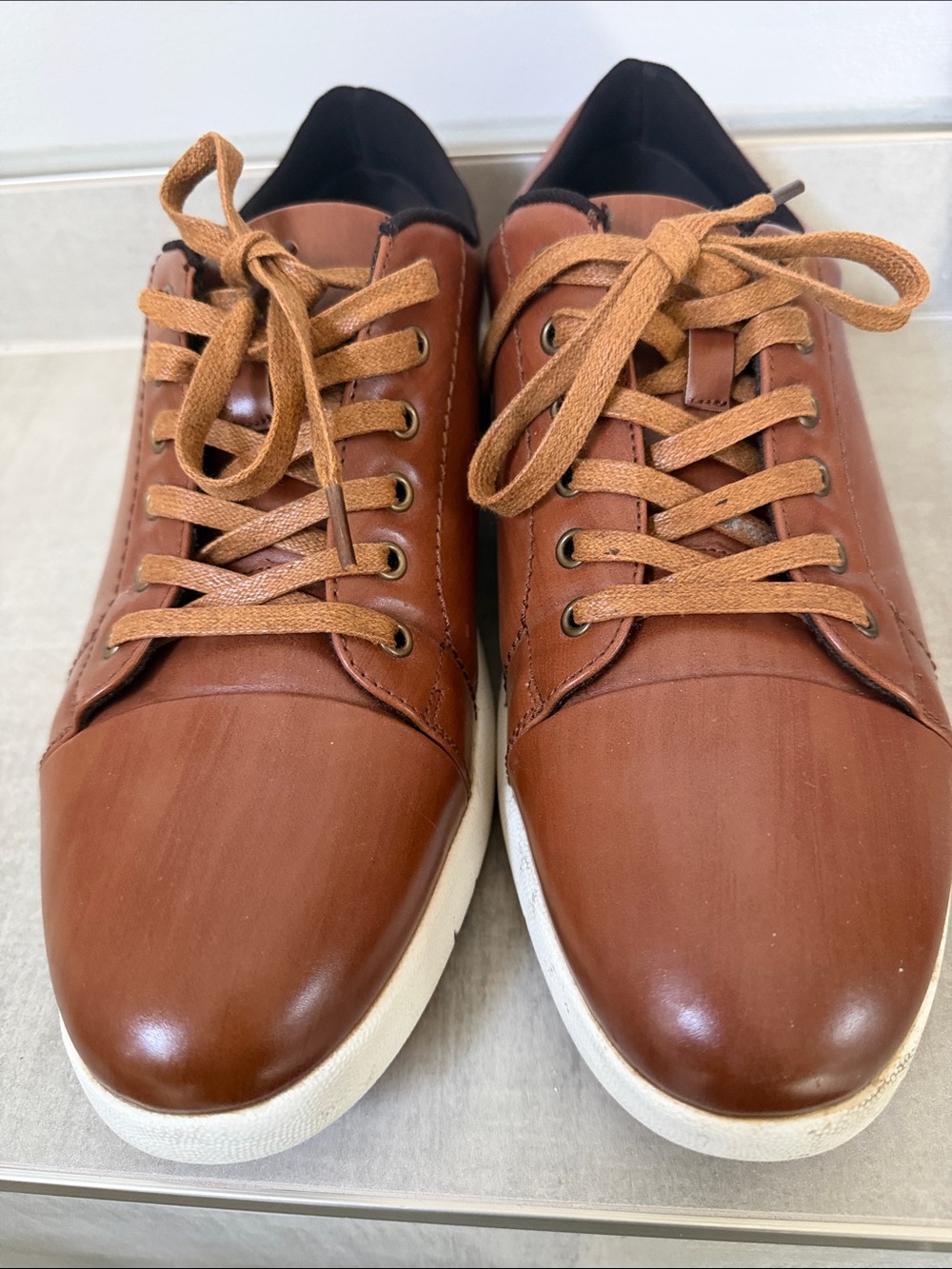 Stacy Adams Tan Brown Leather-Look Lace-Up Sneakers